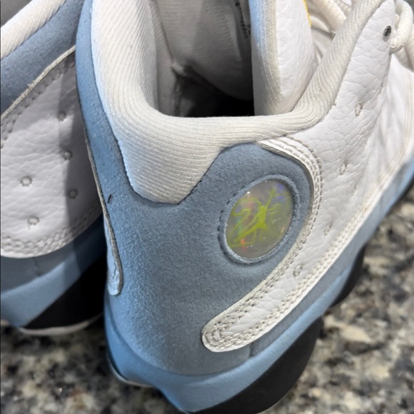 Jordan 13s Kids Sneakers in White and Blue - Picture 10 of 16